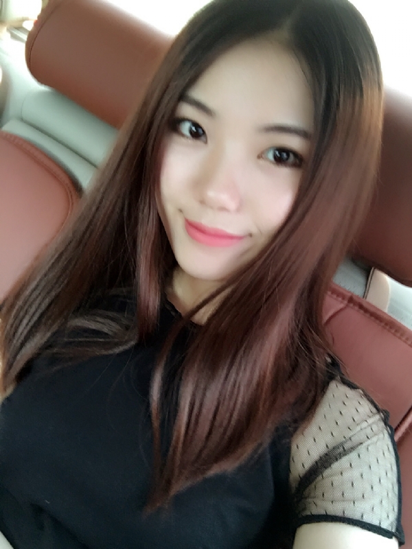 盛开的花朵的第二张照片--大连相亲服务中心