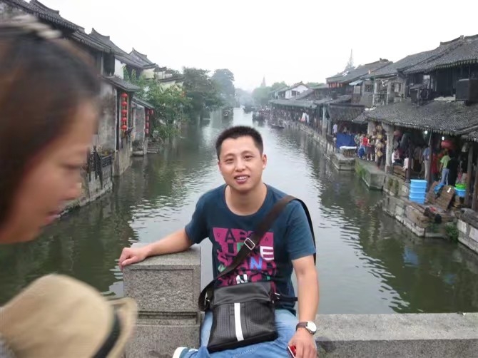 雪糕冰激凌的第一张照片--大连相亲服务中心