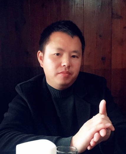 何超洪的第一张照片--大连相亲服务中心