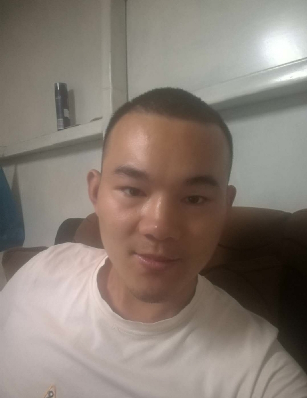 小強。。的第一张照片--大连相亲服务中心