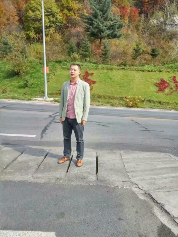 杨小雨的第一张照片--大连相亲服务中心