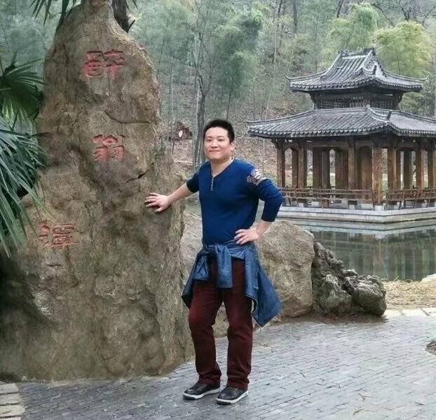 烦事用点心的第一张照片--大连相亲服务中心