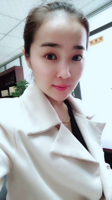 相拥未来的第二张照片--大连相亲服务中心