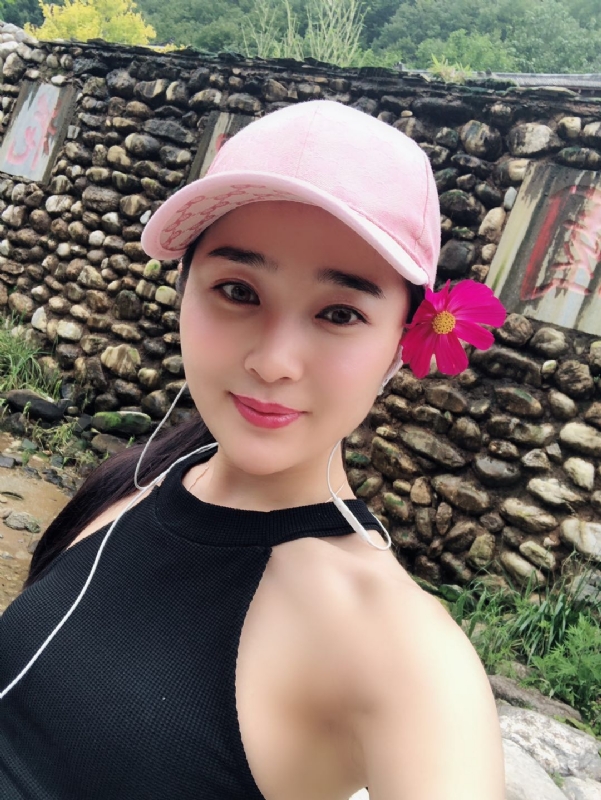 小白兔的大奶糖的第一张照片--大连相亲服务中心