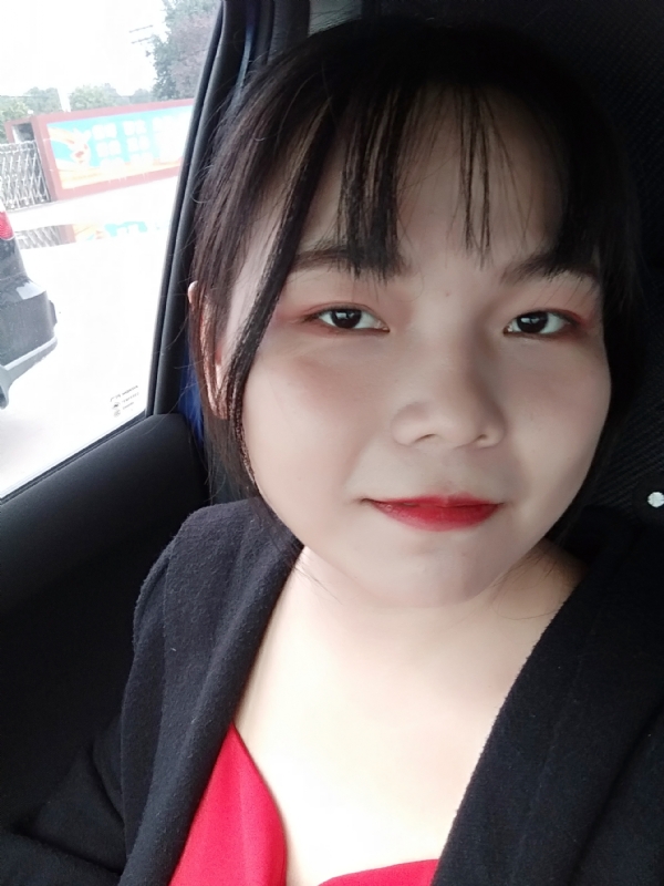 小五同学的第一张照片--大连相亲服务中心