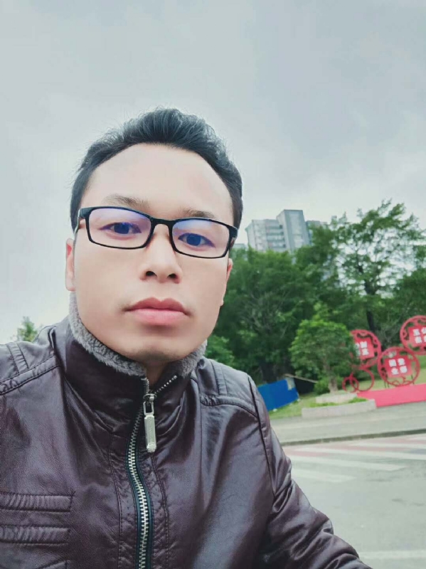 廖军的第二张照片--大连相亲服务中心