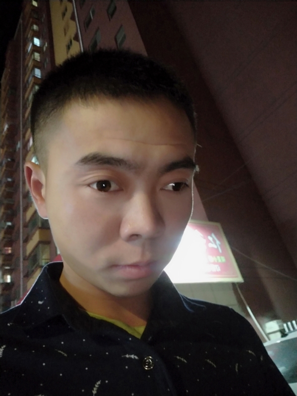 盛夏的果实的第一张照片--大连相亲服务中心