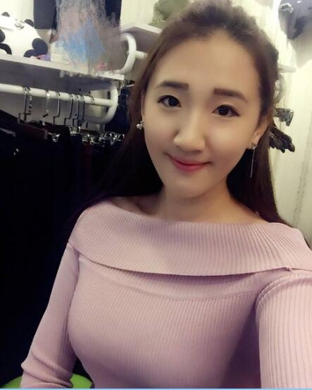 小玲玲的第一张照片--大连相亲服务中心