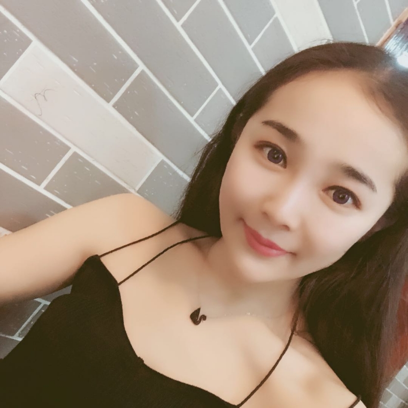 诗琪的第一张照片--大连相亲服务中心