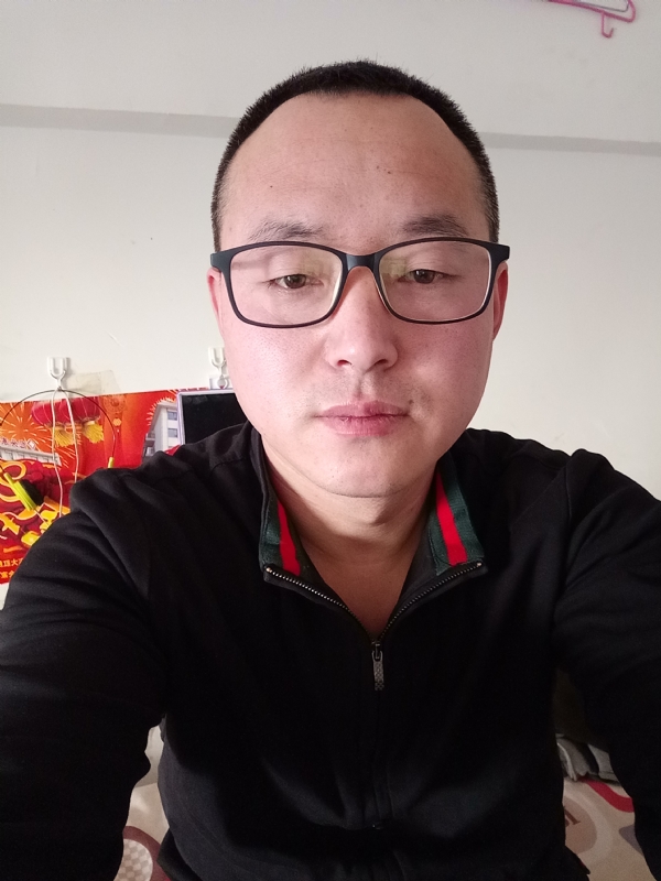 青苹果的第一张照片--大连相亲服务中心