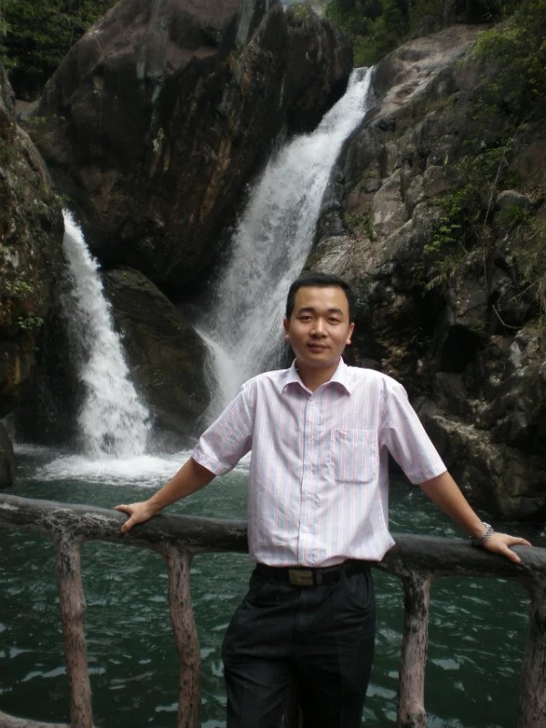 你的依靠的第一张照片--大连相亲服务中心