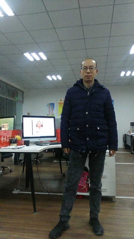 开心就好的第一张照片--大连相亲服务中心