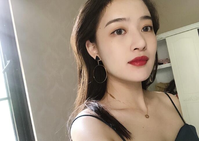 叫兔子的貓的第一张照片--大连相亲服务中心