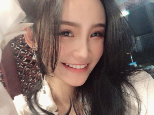 紫薇的第一张照片--大连相亲服务中心