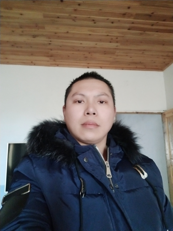 寻爱的第二张照片--大连相亲服务中心