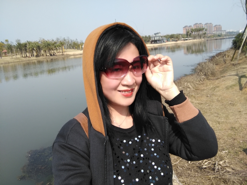 雅寻的第一张照片--大连相亲服务中心