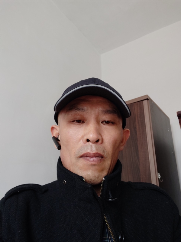 风飞天的第一张照片--大连相亲服务中心