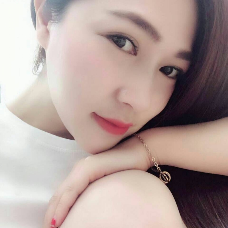 Emily的第一张照片--大连相亲服务中心