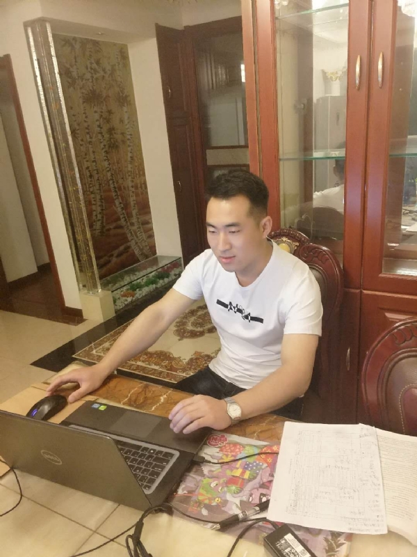 蓝色海洋的第一张照片--大连相亲服务中心