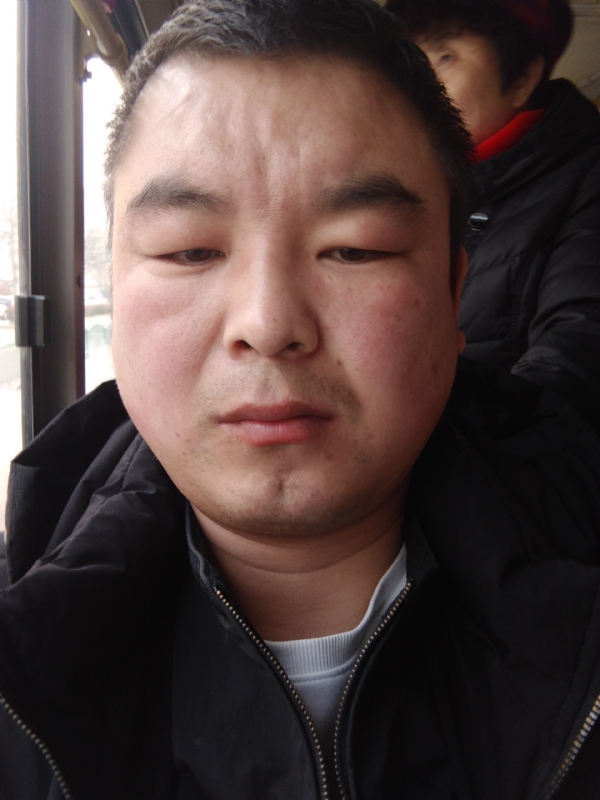 张延义的第一张照片--大连相亲服务中心