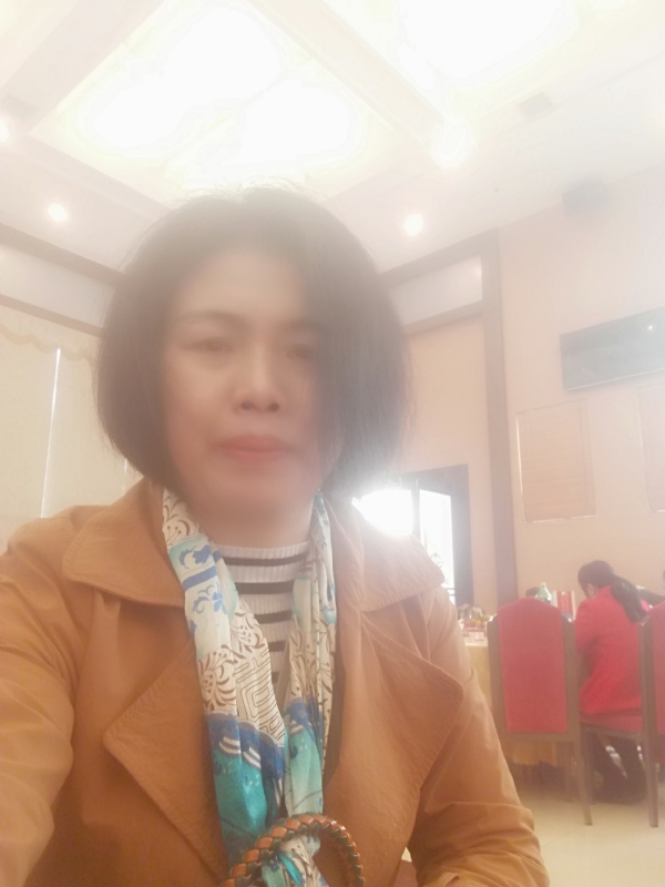 心雨的第一张照片--大连相亲服务中心