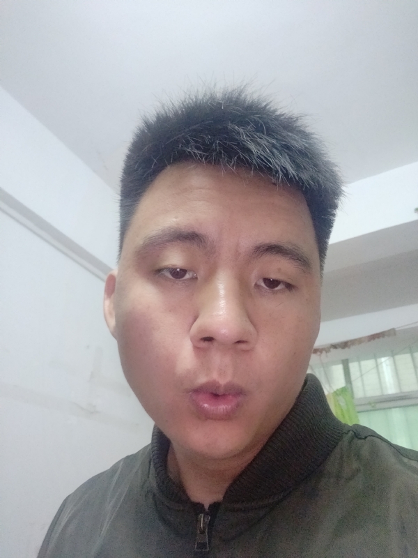 值得姓赖的第一张照片--大连相亲服务中心