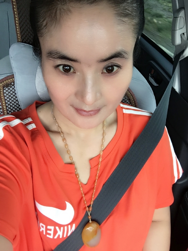 茹芯的第一张照片--大连相亲服务中心