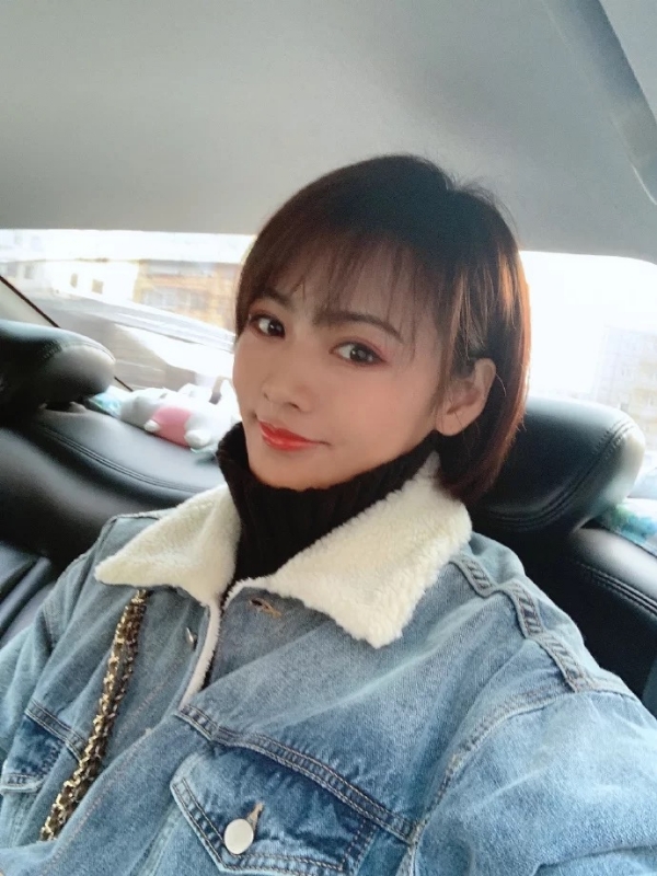 小丫头的第一张照片--大连相亲服务中心