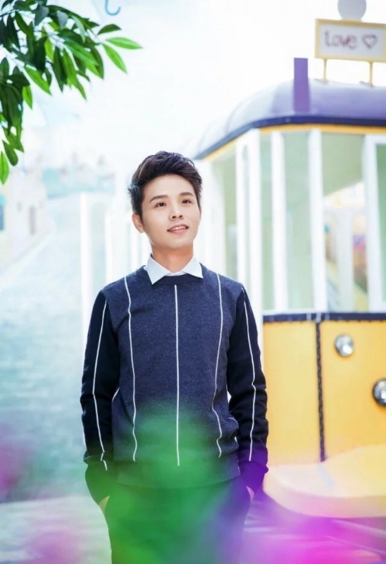 平凡的人的第一张照片--大连相亲服务中心