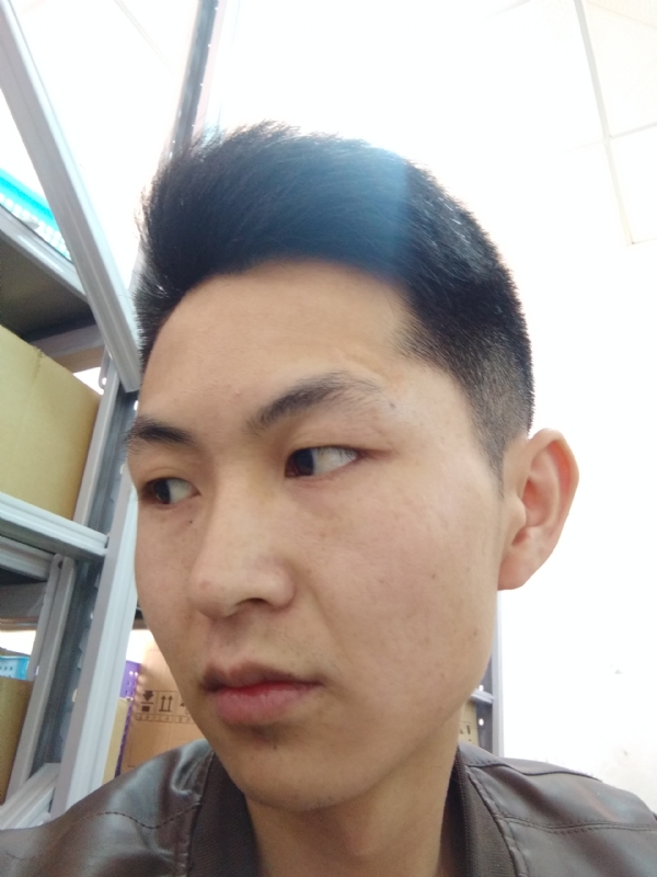 是咯是咯的第一张照片--大连相亲服务中心