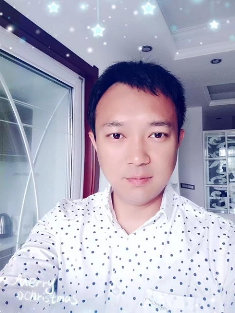 真诚小哥的第一张照片--大连相亲服务中心