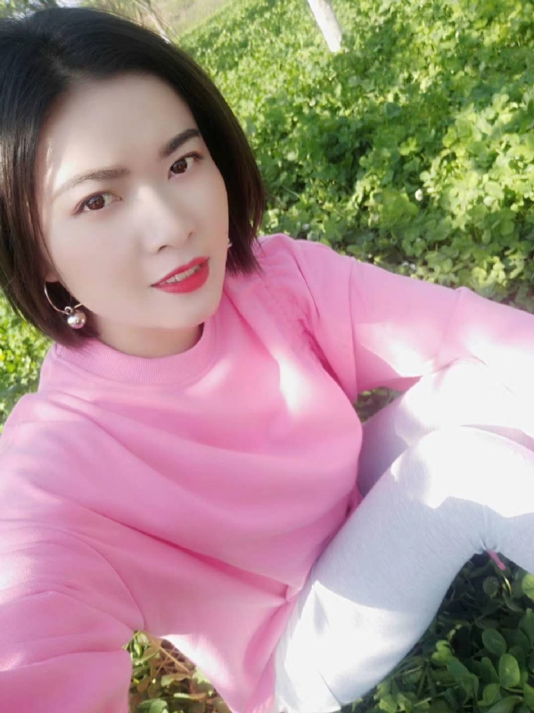 寻找幸福的第一张照片--大连相亲服务中心