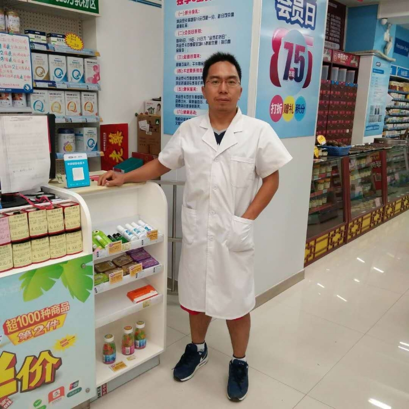 开开心心的第一张照片--大连相亲服务中心