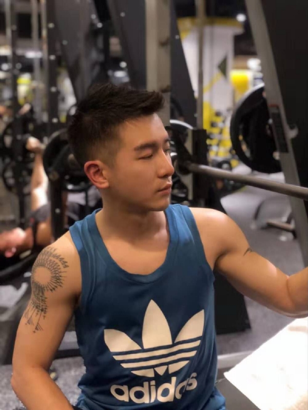 海海的第一张照片--大连相亲服务中心