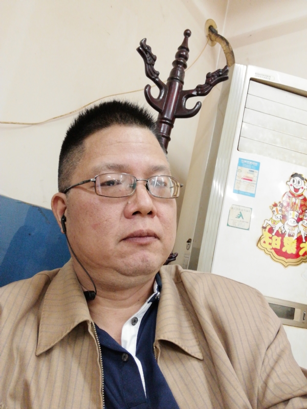 一个人的第一张照片--大连相亲服务中心