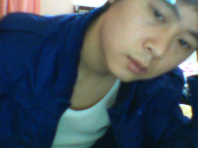 夜太黑的第一张照片--大连相亲服务中心