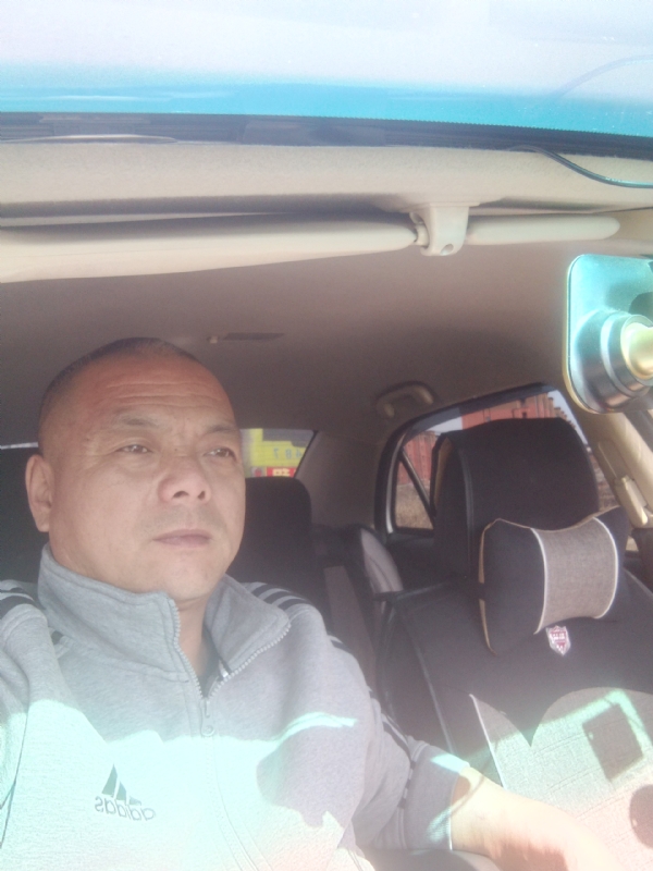 缘的第一张照片--大连相亲服务中心