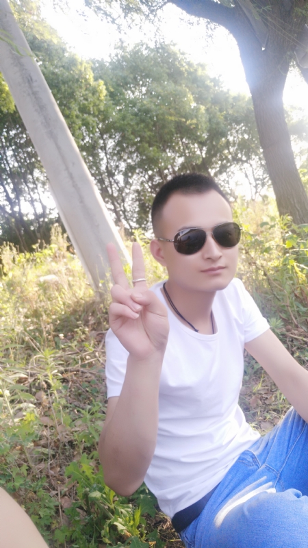 马凯亮的第一张照片--大连相亲服务中心