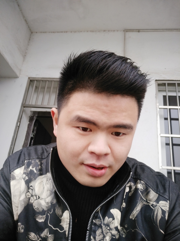 随遇而安的第一张照片--大连相亲服务中心