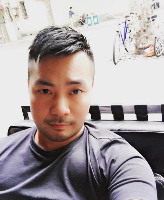 刘江平的第二张照片--大连相亲服务中心