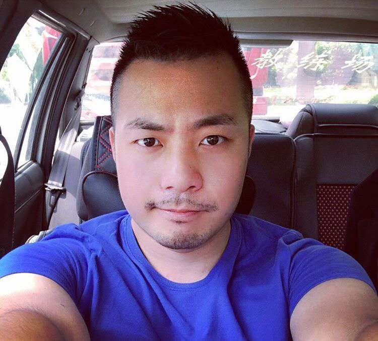 刘江平的第三张照片--大连相亲服务中心