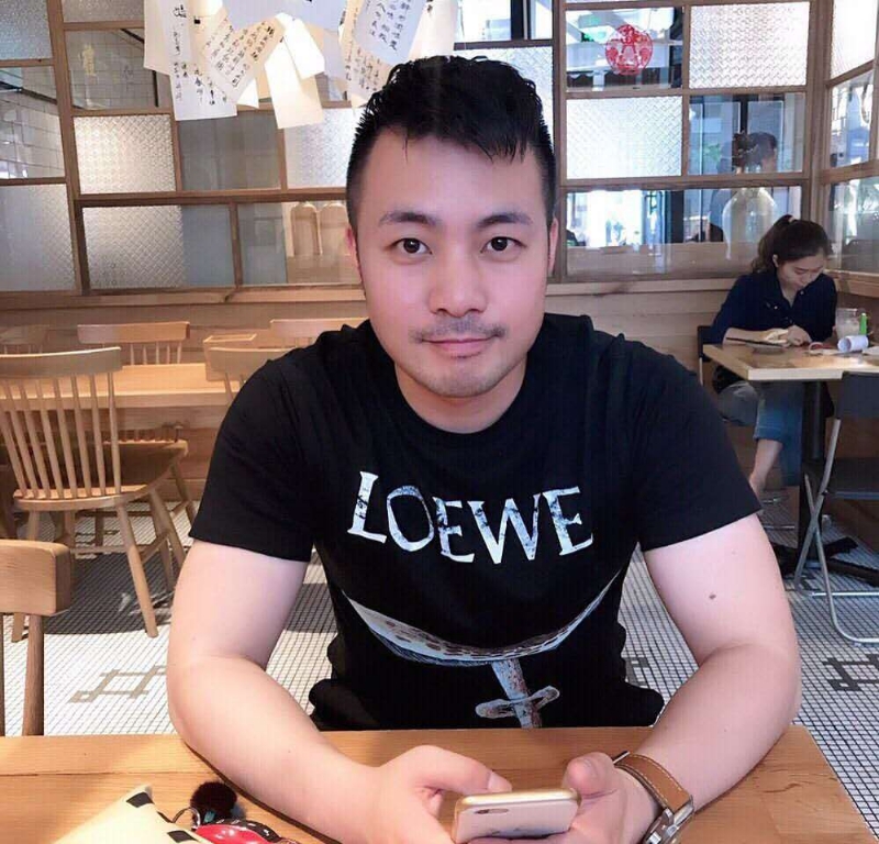 刘江平的第四张照片--大连相亲服务中心