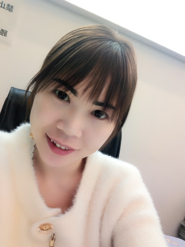 覃小会的第一张照片--大连相亲服务中心