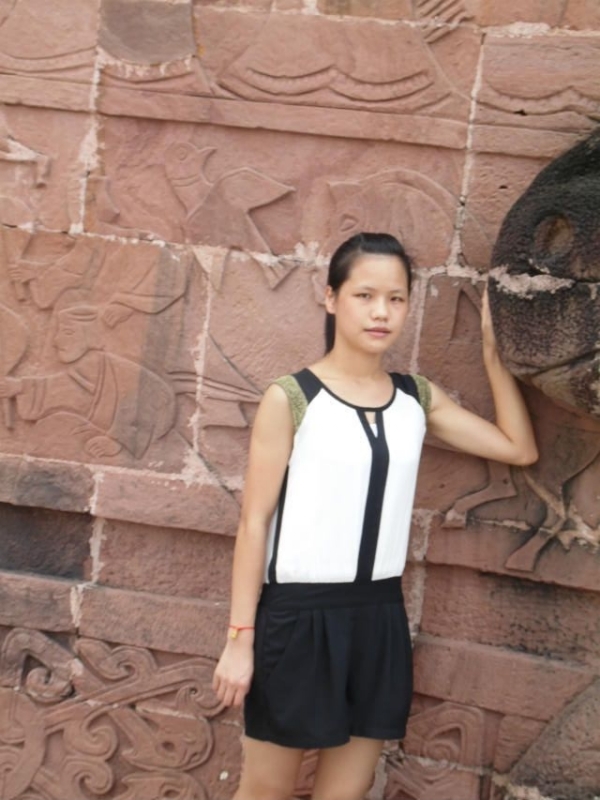 缘凤的第一张照片--大连相亲服务中心