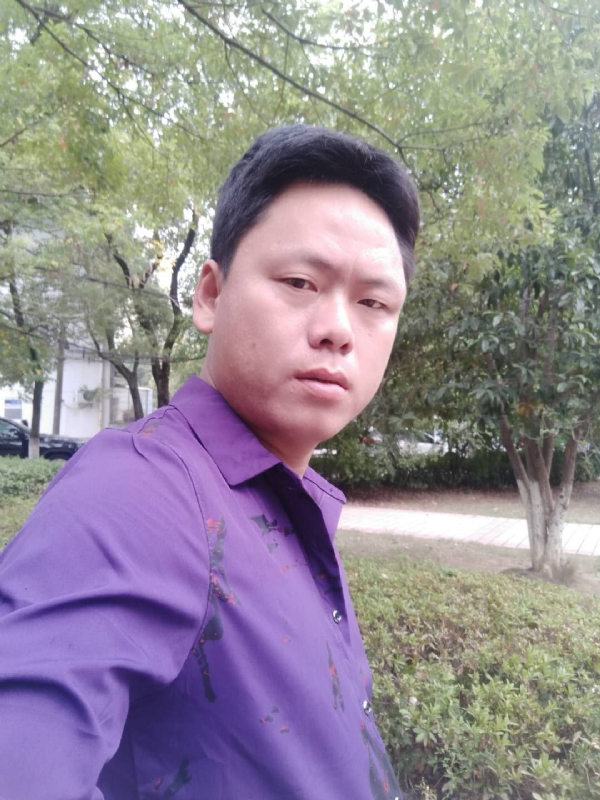 黄龙飞的第一张照片--大连相亲服务中心