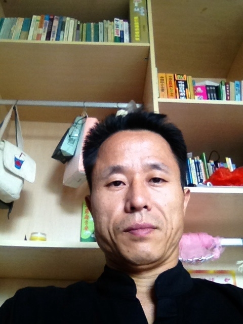 龙三少的第一张照片--大连相亲服务中心