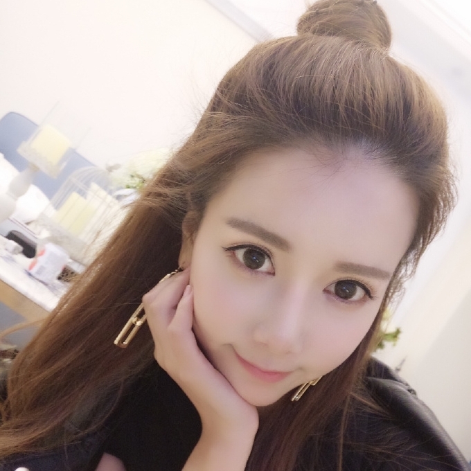 心若初晴的第一张照片--大连相亲服务中心