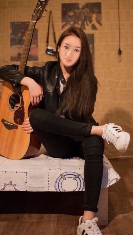 水中月的第一张照片--大连相亲服务中心