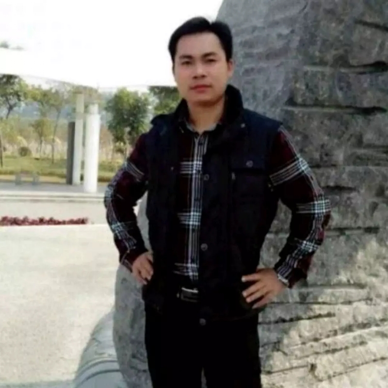 selfdy的第一张照片--大连相亲服务中心