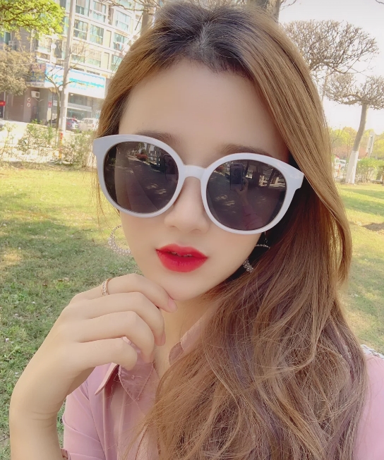 唐小小的第二张照片--大连相亲服务中心